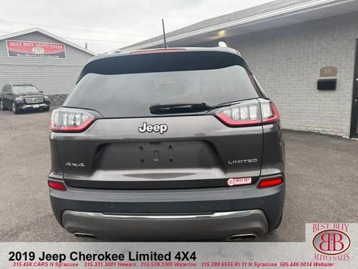 Gray 2019 Jeep Cherokee Limited