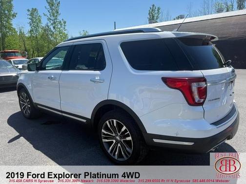 White 2019 Ford Explorer Platinum