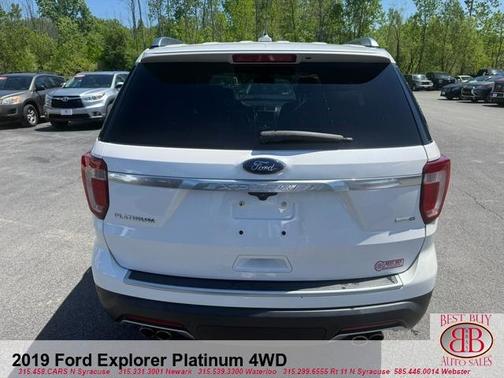 White 2019 Ford Explorer Platinum