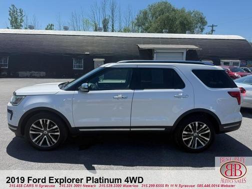 White 2019 Ford Explorer Platinum