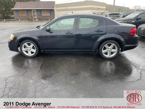 2011 Dodge Avenger Lux