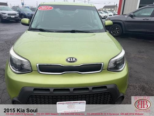 Green 2015 Kia Soul Base