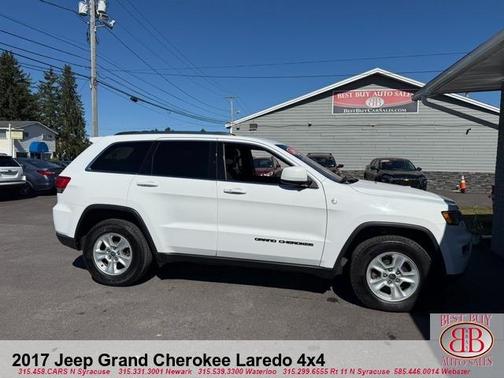 White 2017 Jeep Grand Cherokee Laredo