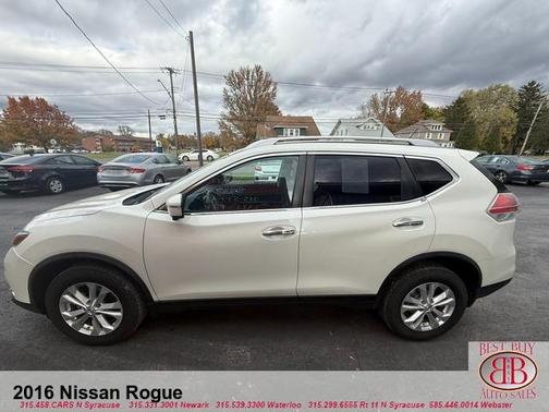 2016 Nissan Rogue SV
