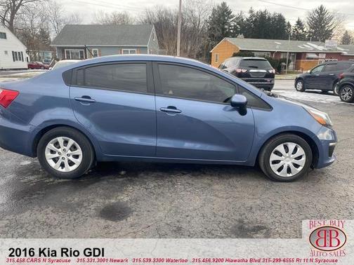 Photo 2 of 17 of 2016 Kia Rio LX