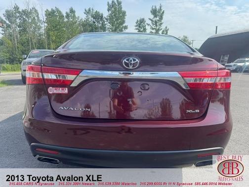 Red 2013 Toyota Avalon XLE