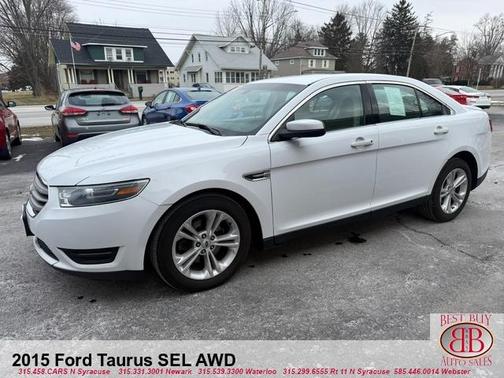 2015 Ford Taurus SEL