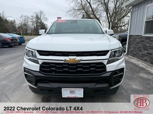 White 2022 Chevrolet Colorado LT