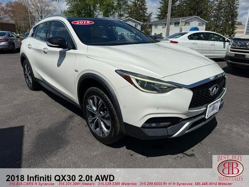 Majestic White 2018 INFINITI QX30 Premium