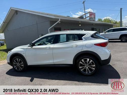 Majestic White 2018 INFINITI QX30 Premium
