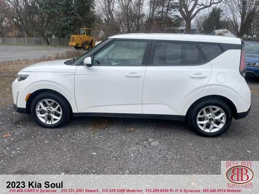 2023 Kia Soul LX