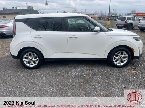 2023 Kia Soul LX