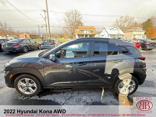 2022 Hyundai KONA SEL