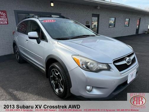 Ice Silver Metallic 2013 Subaru XV Crosstrek 2.0i Premium