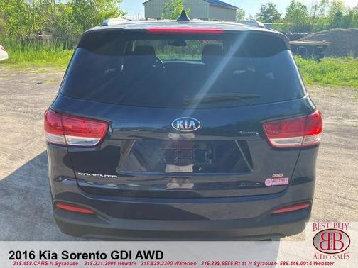 Blue 2016 Kia Sorento LX