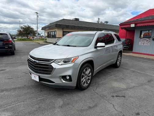 Gray 2019 Chevrolet Traverse Premier