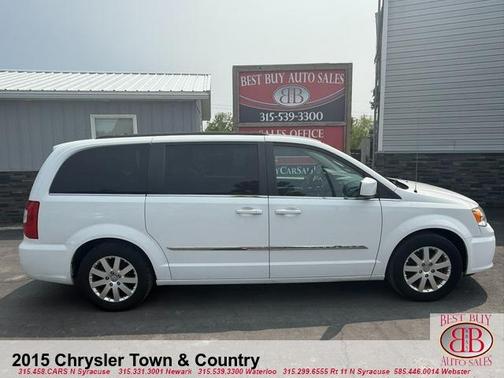 2015 Chrysler Town & Country Touring