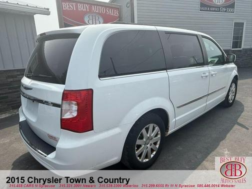 2015 Chrysler Town & Country Touring