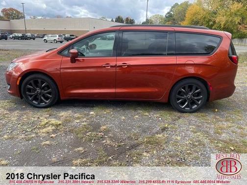 2018 Chrysler Pacifica Touring-L