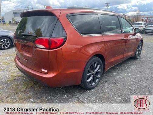 2018 Chrysler Pacifica Touring-L