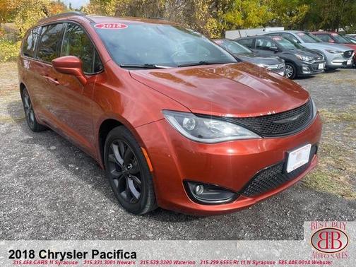 2018 Chrysler Pacifica Touring-L