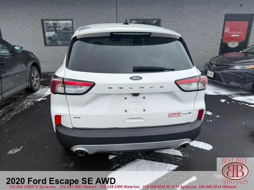 2020 Ford Escape SE