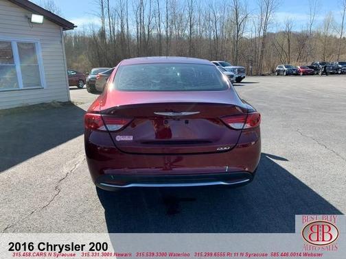 2016 Chrysler 200 Limited