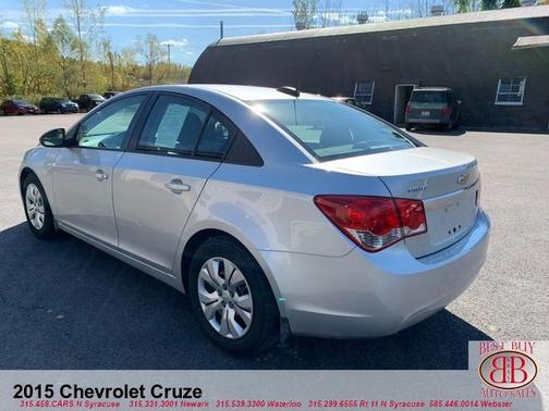 Gray 2015 Chevrolet Cruze LS