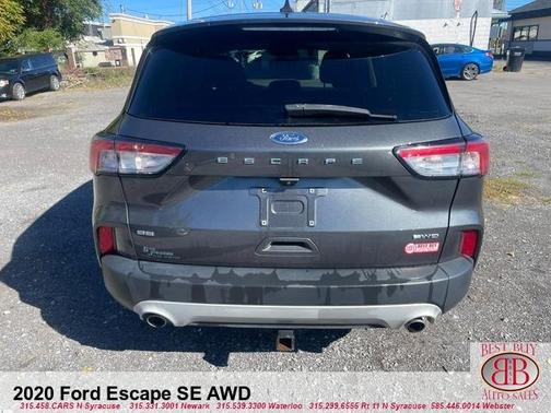 2020 Ford Escape SE