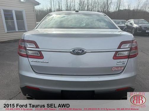 Gray 2015 Ford Taurus SEL