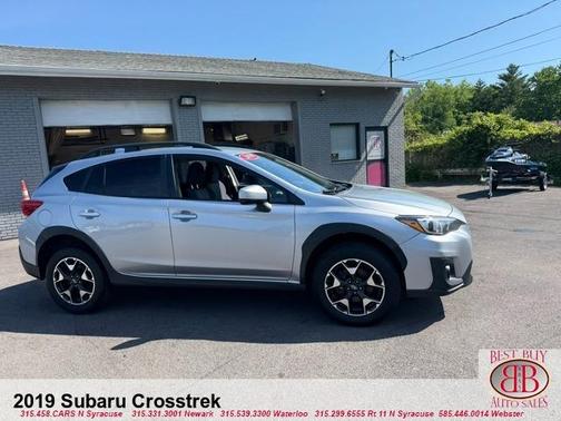 Ice Silver Metallic 2019 Subaru Crosstrek 2.0i Premium