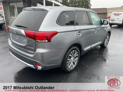 2017 Mitsubishi Outlander ES