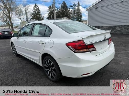 White 2015 Honda Civic