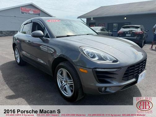 Gray 2016 Porsche Macan S