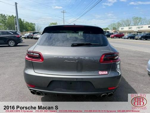 Gray 2016 Porsche Macan S