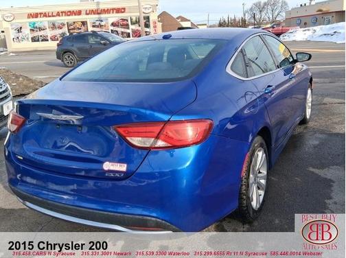 2015 Chrysler 200 Limited