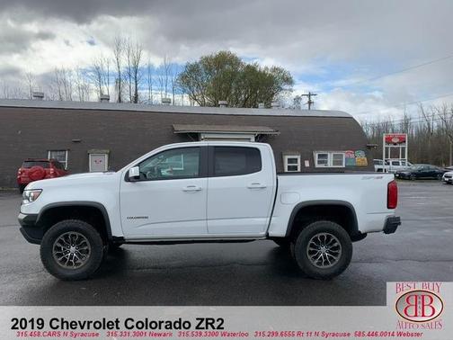 White 2019 Chevrolet Colorado ZR2