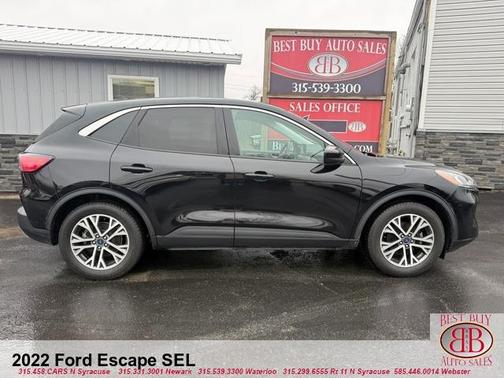 Black 2022 Ford Escape SEL