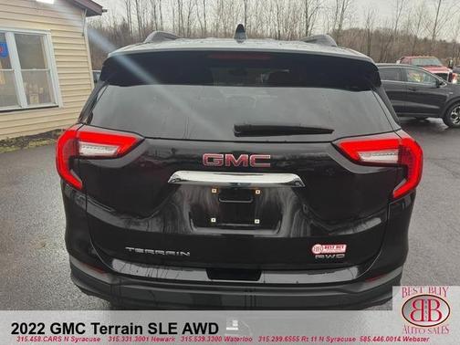 Black 2022 GMC Terrain SLE