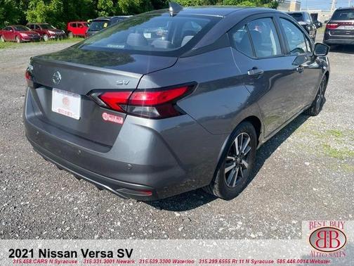 2021 Nissan Versa 1.6 SV