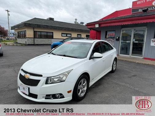 White 2013 Chevrolet Cruze 1LT