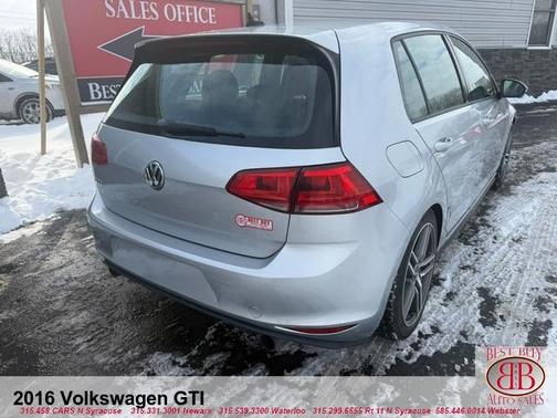 2016 Volkswagen Golf GTI 
