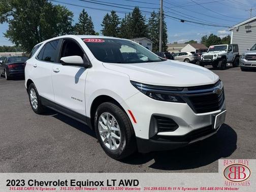 White 2023 Chevrolet Equinox 1LT