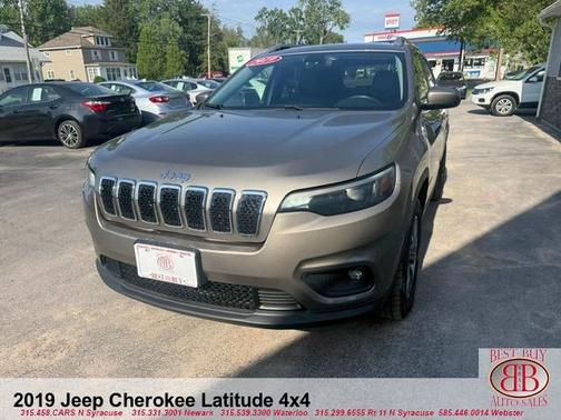 Tan 2019 Jeep Cherokee Latitude Plus