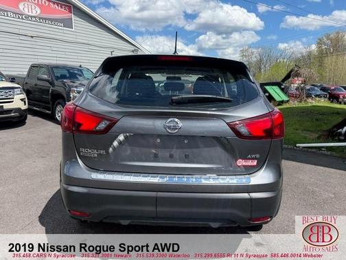 Gun Metallic 2019 Nissan Rogue Sport S