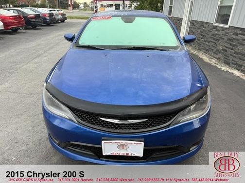 2015 Chrysler 200 S