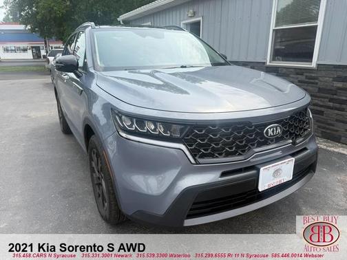 Gray 2021 Kia Sorento S