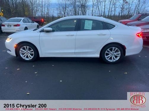 2015 Chrysler 200 Limited