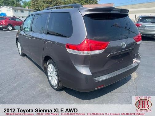 2012 Toyota Sienna XLE