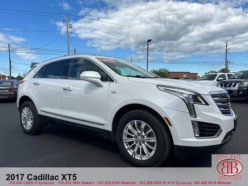 2017 Cadillac XT5 Base